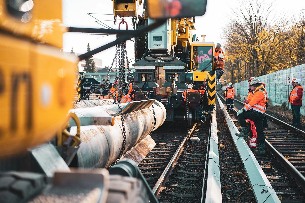 Bezpieczeństwo na każdym kroku: jak taśma antypoślizgowa może chronić przed wypadkami